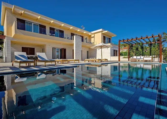 Βίλα Crystalsea 1 Infinity Heatedpool In Hvar *