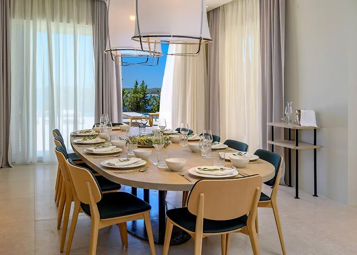 Crystalsea 1 Infinity Heatedpool In Hvar Βίλα Χβαρ