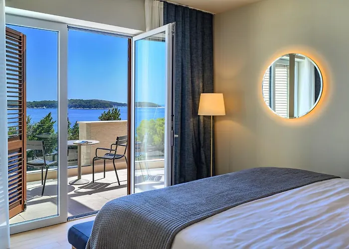 Βίλα Crystalsea 1 Infinity Heatedpool In Hvar *