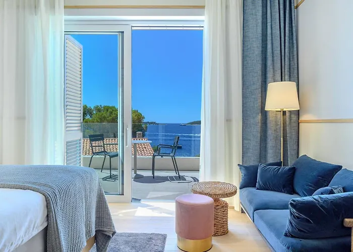 Crystalsea 1 Infinity Heatedpool In Hvar Βίλα