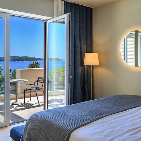 Villa Crystalsea 1 Infinity Heatedpool In Hvar *