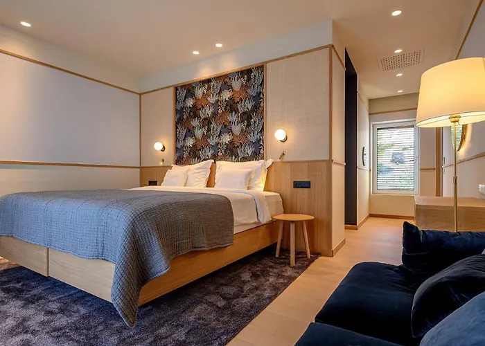 Villa Crystalsea 1 Infinity Heatedpool In Hvar Hvar Town