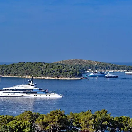 Crystalsea 1 Infinity Heatedpool In Hvar Hvar Town