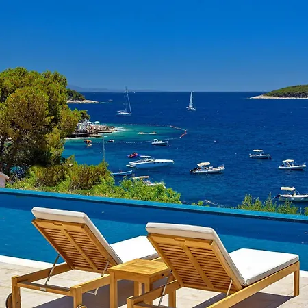 Crystalsea 1 Infinity Heatedpool In Hvar Villa