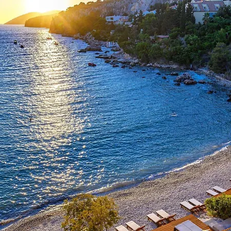 Crystalsea 1 Infinity Heatedpool In Hvar Villa